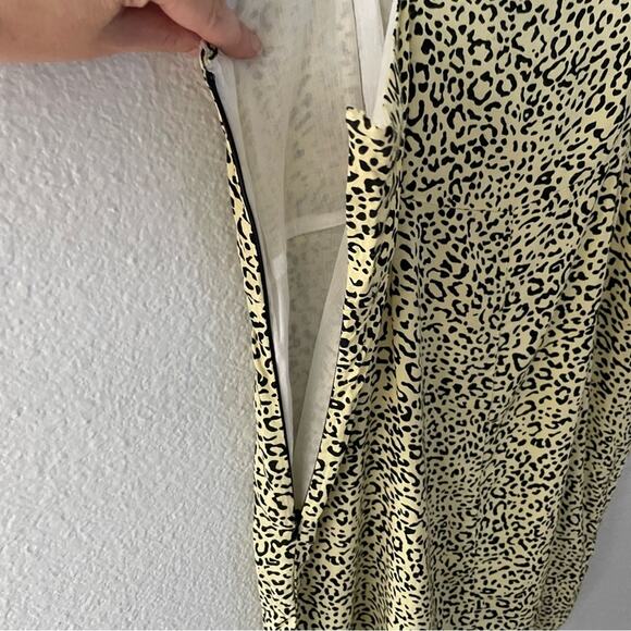 Animal Print Mini Dress NWOT - Picture 8 of 13